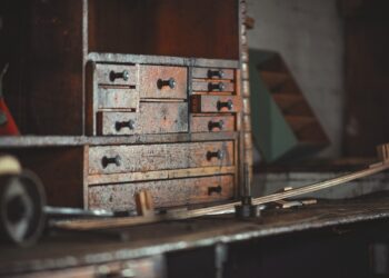 Toolbox Safety: How to Protect Yourself and Others