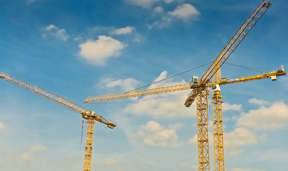 Crane Safety: The Do’s and Don’ts of Safe Operation