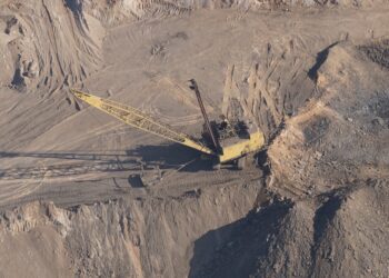 Crane Safety: Tips for Ensuring a Safe Work Environment