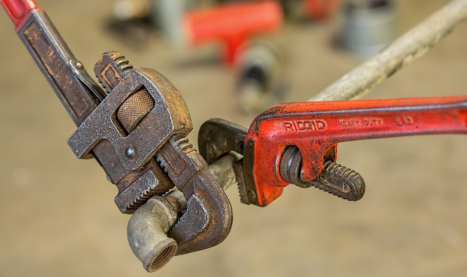 Keep Your Toolbox Safe: Essential Safety Tips for DIYers