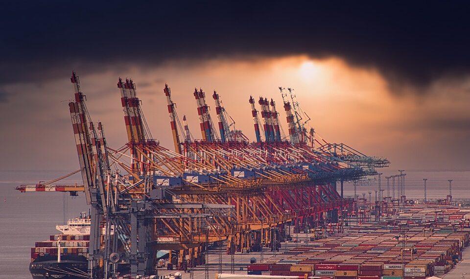 Crane Safety: The Do’s and Don’ts of Safe Operation