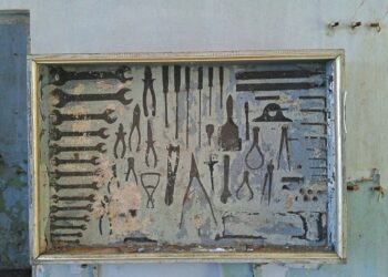 Toolbox Safety: How to Use Your Tools Safely