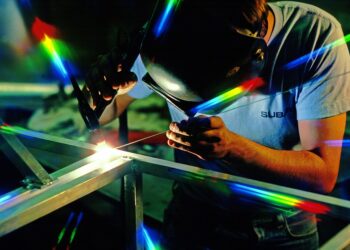 The Benefits of Establishing a Health, Safety, Security and Environmental Management System